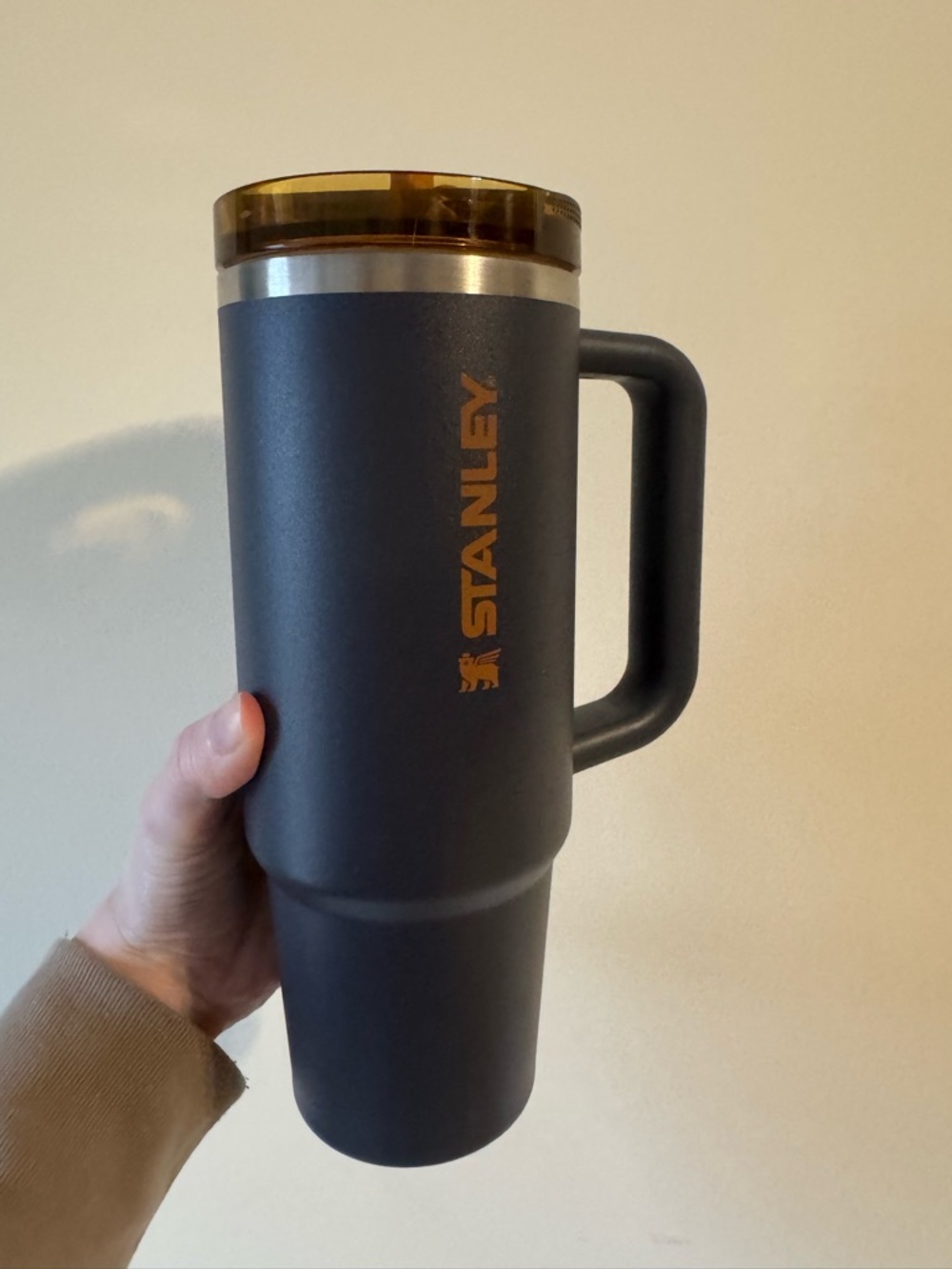 30oz Stanley Travel Tumbler - Navy Blue with Amber Lid